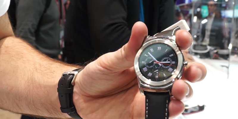 LG G Watch Urbane Montre Connectée Argent en usage - Bestadvisor
